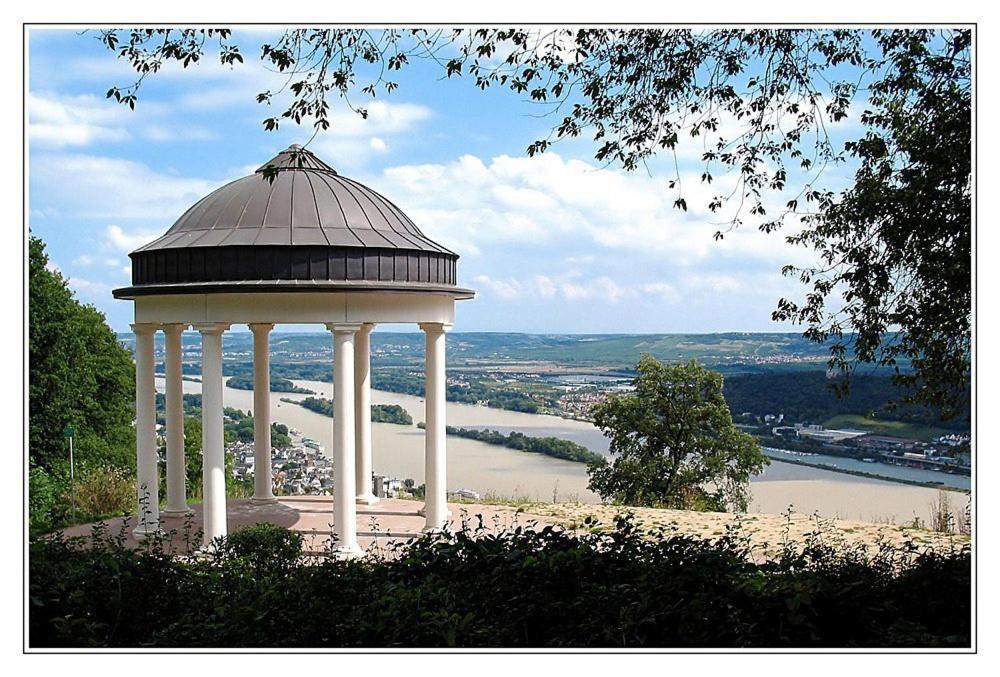 Hotel Cafe Post Rudesheim am Rhein Bagian luar foto