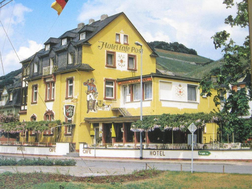 Hotel Cafe Post Rudesheim am Rhein Bagian luar foto